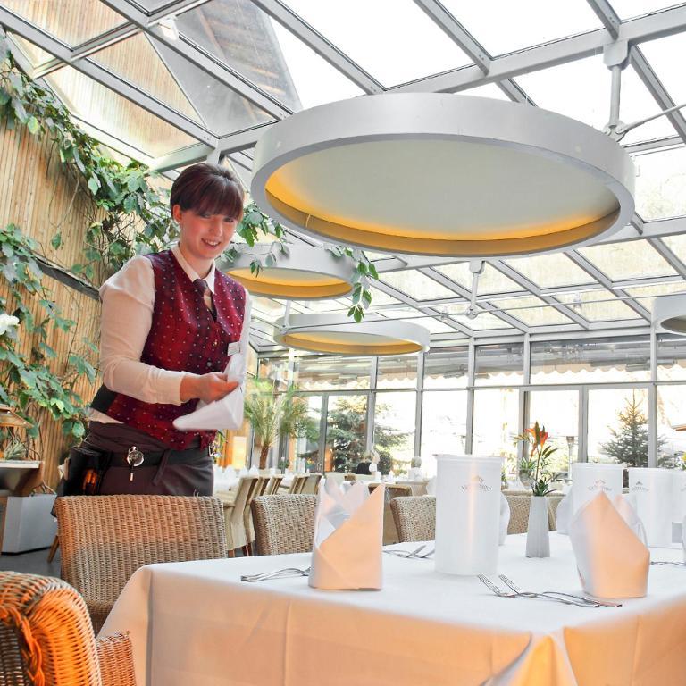 Hotel Forsthaus Gruena Betreiber Gmbh Chemnitz Eksteriør bilde