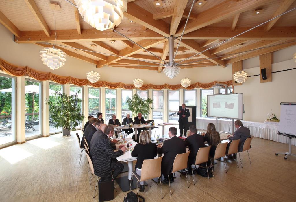 Hotel Forsthaus Gruena Betreiber Gmbh Chemnitz Eksteriør bilde